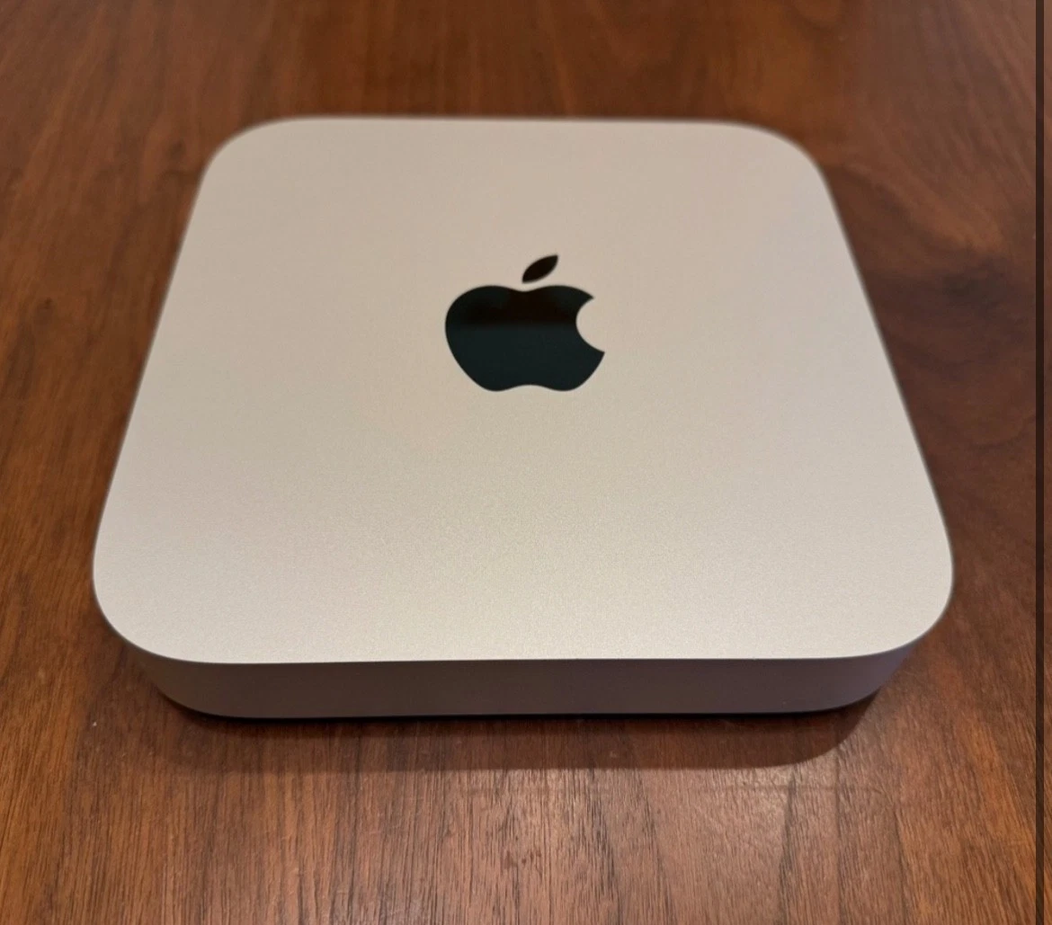 Apple Mac mini 8 GB RAM Apple Desktops 256 GB Hard Drive Capacity