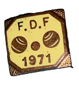 F.D.F. Bowling Badge. 1971 - 1.2cm - Picture 1 of 2