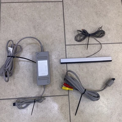 Nintendo Wii Cables: Power Supply + AV Lead Cable + Sensor Bar - Image 1 of 4