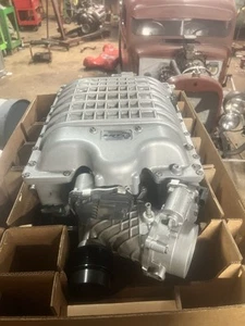 Dodge Charger Hellcat Supercharger Oem 15-23 Trackhawk 6.2 Trx Challenger - Picture 1 of 7