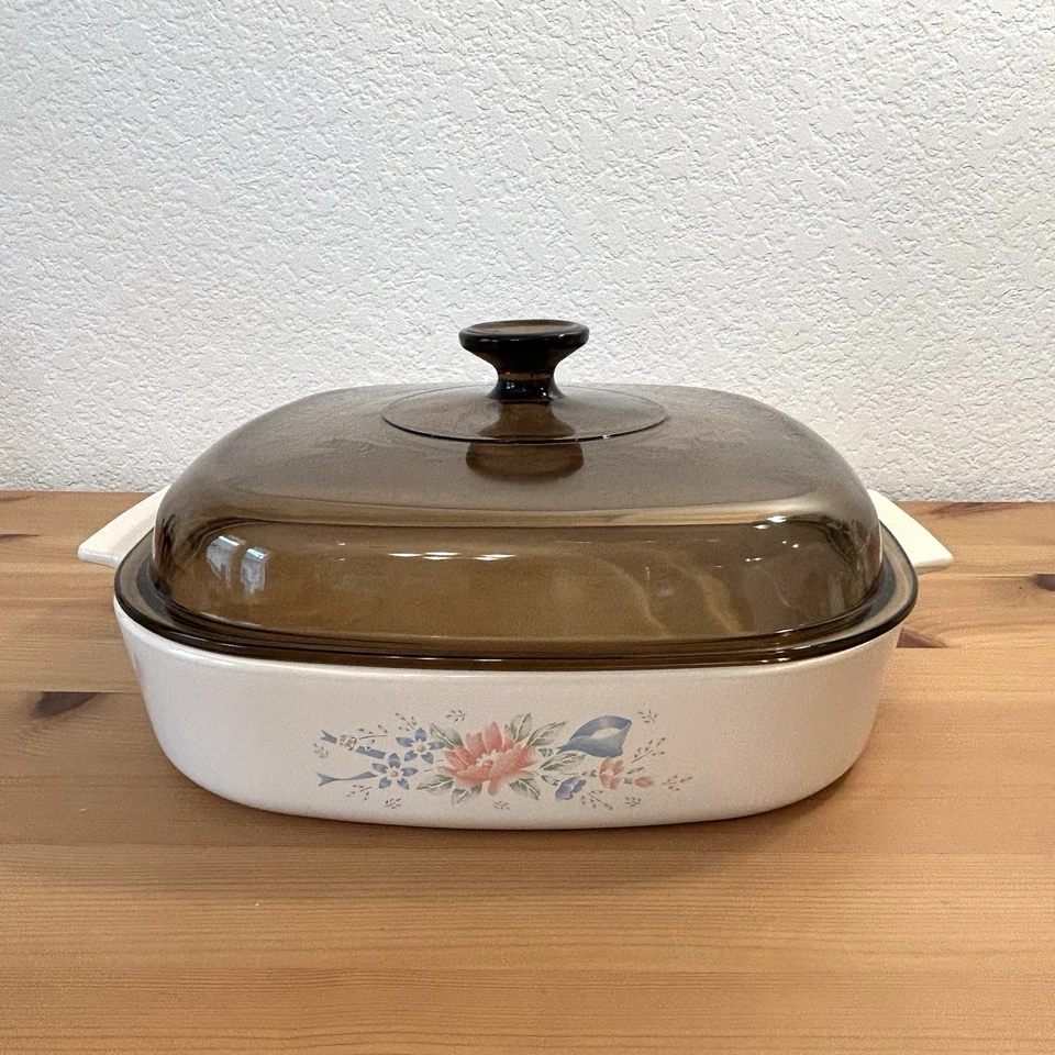 SYMPHONY CORNING WARE CASSEROLE 2.5L A-10-B Pyrex A12C Amber Lid NEW Vtg - Image 1 of 4