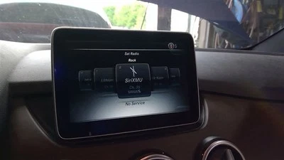 15-19 MERCEDES B-CLASS 250E Info-GPS-TV Screen  - Image 1 of 4