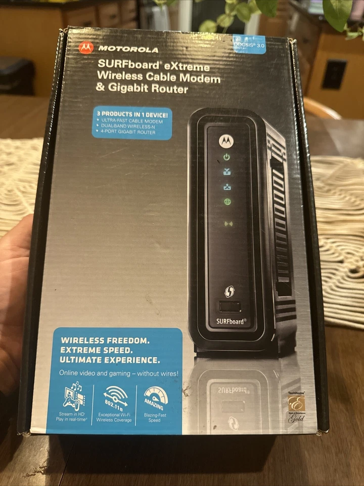 Motorola SBG6580 Surfboard Extreme DOCSIS 3.0 Wireless Router Cable Modem 2in1 - Image 1 of 2
