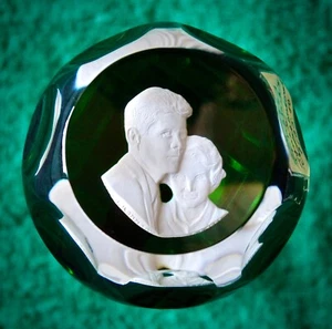 Cristal d'Albret 1967 Kristall Briefbeschwerer mit Sulfid Kamee von JFK und Jackie! - Bild 1 von 5