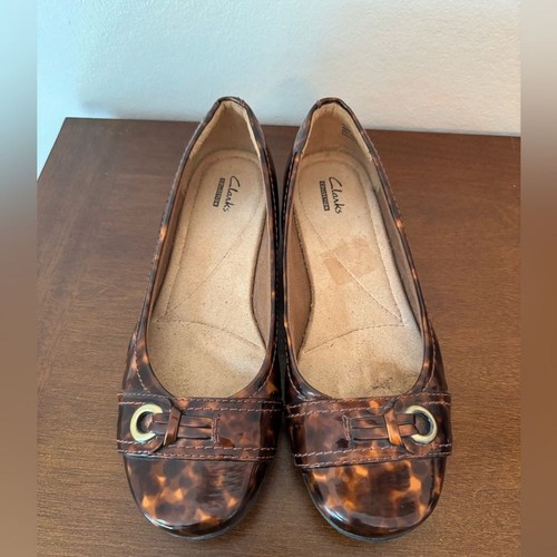 CLARKS Ballerine Clark’s Propose Guglia Tortiseshell in pelle verniciata Taglia 8