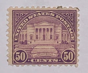 Travelstamps: 1931 US Stamps # 701, MOGH, Mint 50 CENT ARLINGTON AMPHITHEATER - Picture 1 of 5