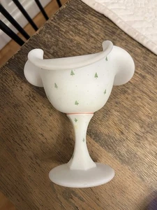 Vintage Fenton White Compote Hand-Painted Christmas Trees Signed D. Robinson - Picture 1 of 6