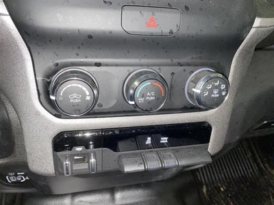 Temperature Control New Style 6 Lug Wheel Fits 19-23 DODGE 1500 PICKUP 1880469 - Image 1 of 4