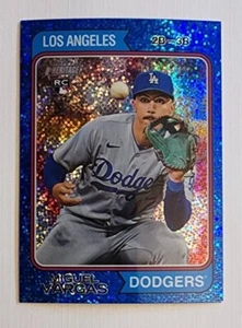 Miguel Vargas/2B Dodgers RC | 2023 blau funkelnder Refraktor Rookie-Karte #694 - Bild 1 von 7