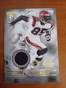 2001 PACIFIC PRIVATE STOCK TITANIUM CHAD JOHNSON #29 POST SEASON JERSEY RELIC - Bild 1 von 2