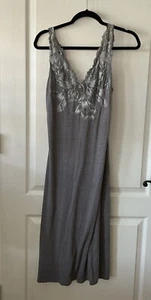 Natori Enchant Lace Trim Nightgown Long Gray V-neck Size Small Jersey Knit - Picture 1 of 13