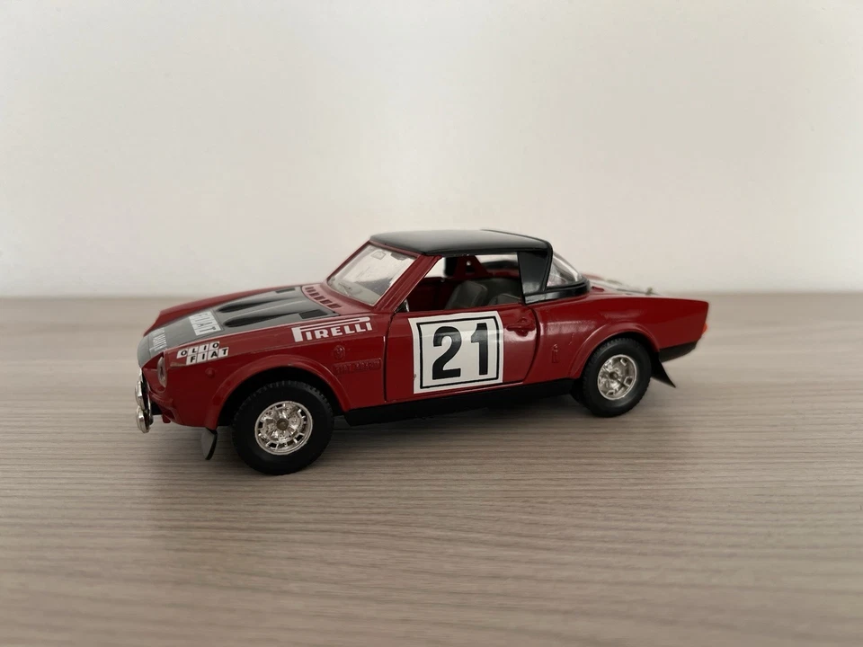 Burago Fiat 124 Abarth Rally Bburago Originale Scala 1/24 1:24 Codice 0137 - Immagine 1 di 4