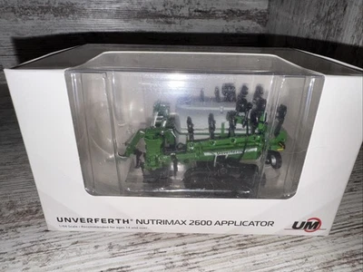 1/64 Green Unverferth NutriMax 2600 Applicator with Tracks Spec Cast - Image 1 of 4