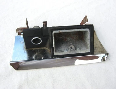 Buick LeSabre 1962 original de fábrica OEM GM conjunto de bandeja de cenizas 62 401 Le Sabre Foto 1 de 3