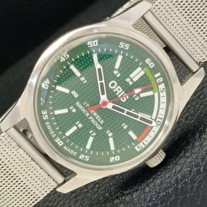 REFURBISHED VINTAGE HAND-WINDING SWISS MENS GREEN COLOR DIAL WATCH a438228-b - Picture 1 of 10