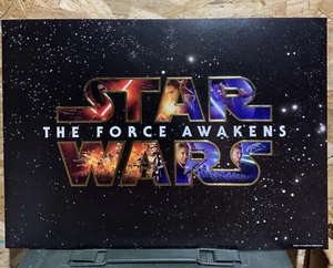 Star Wars The Force Awakens 4 pc Lithograph Set & Folder Disney Store 10" x 14" - Picture 1 of 7