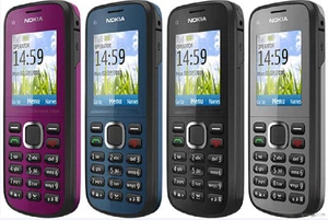 Original Nokia C1-02 2G GSM 900 / 1800 Bluetooth FM Radio CellPhone - Picture 1 of 7