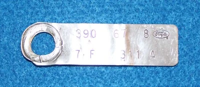 Ford Fairlane Ranchero Galaxie Comet Cyclone 1967 original 390 motor 2V I.D. TAG Foto 1 de 2