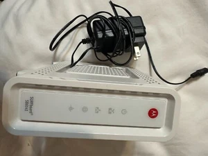 Motorola SURFboard (SB6141) 300 Mbps Módem sin caja - Imagen 1 de 9