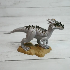 Modellino giocattolo dinosauro Jurassic World Dracorex in piedi su base rocciosa dinosauro grigio - Foto 1 di 7