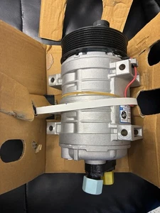 A/C Compressor 1001157663 JLG - Picture 1 of 5