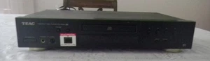 TEAC CD-P650 CD Player with Digital USB/iPOD Interface (.mp3) TESTED, NO REMOTE - Picture 1 of 10
