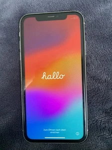 iPhone 11 Weiß 64GB Rückseite Beschädigt Vorne Alles Gut Kein Kabel Ohne Simkart - Bild 1 von 11
