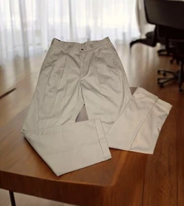 NWT HAGGAR Relaxed Fit PLEATED Khaki Beige Dress Pants CUFFED Cotton Mens 32x32 - Picture 1 of 13