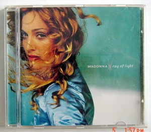1998'S COMPACT DISC, MADONNA, RAY OF LIGHT - Picture 1 of 3