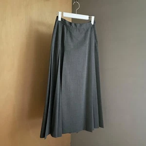 Maryam Nassir Zadeh Plisseerock Größe 4 Farbe grau Damen aus Japan - Bild 1 von 14
