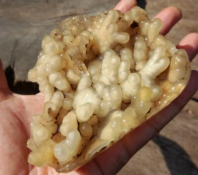 Uniq, Bubbly Botryoidal Chalcedony,  Natural Specimen, Home Display, 410 gr - Image 1 of 4