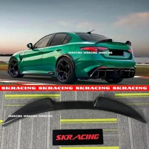 Alerón labial trasero de fibra de carbono real para Alfa Romeo Giulia 2017-2024 - Imagen 1 de 16