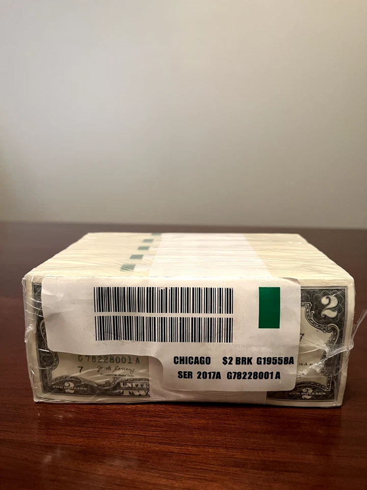 50 ($2 BILLS) TWO DOLLAR BILLS UNCIRCULATED SEQUENTIAL - Image 1 of 3