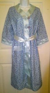 American Girl Kimono Style Robe for Girls - Large - Nice! - Picture 1 of 1