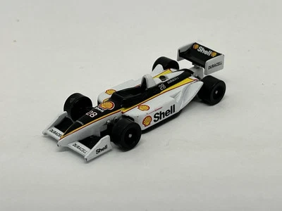 Bryan Herta #28 Team Rahal Shell Reynard 1996 Indy Car 1:64 Scale DieCast - Image 1 of 4