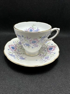 Vintage Avon Tea Cup And Saucer Set “Blue Blossoms” 1974 Fine Bone China - Picture 1 of 6