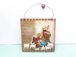Enchante Wooden Christmas Plaque Remember The Family That Really Matters Decor - Picture 1 of 6