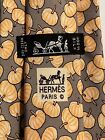 Hermes Tie 7451 Ha, Orange Pumpkins On Green 100% Silk, Excellent Condition