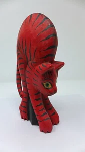 Indonesian / Balinese Handcrafted Medium Wooden Red Striped Cat Arching Statue - Picture 1 of 4