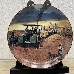 Plato de porcelana BEATING THE STORM FARMING THE HEARTLAND vintage '90 Danbury como nuevo - Imagen 1 de 2