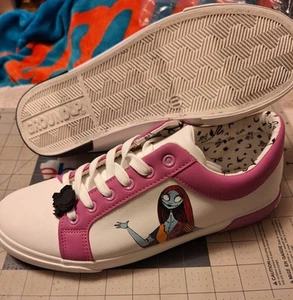 New Ground Up Nightmare Before Christmas Women's Shoes Sz. 11 Nbc - Picture 1 of 6
