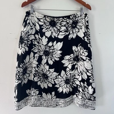 Chico's Black & White Basket Weave Lattice Trim Cattrall Floral Skirt 2 (12/14) - Image 1 of 4