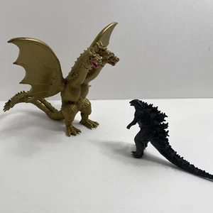 2014 Toho Co. Ltd goldfarbene 3-köpfige Godzilla Dragon Figur + 3,5" Godzilla - Bild 1 von 12