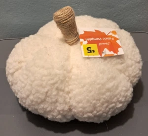 DECORACIÓN DE COSECHA OBJETIVO PELUCHE DIFUSO CALABAZA BLANCO 8 X 8 X 6 PULGADAS UG9 - Imagen 1 de 2