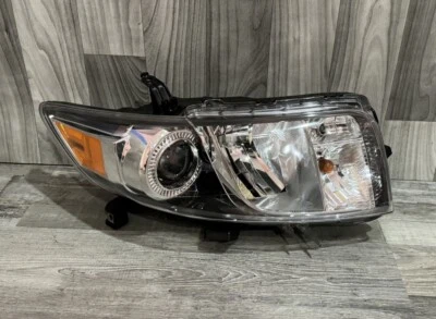 🏅2011 2012 2013 2014 2015 SCION XB RIGHT PASSENGER SIDE HALOGEN HEADLIGHT ✅OEM - Image 1 of 4