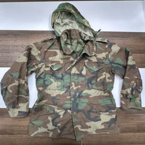 US Army Herren M Reg Grün Wald Camouflage Kaltwetter Jacke Kampffeldmantel - Bild 1 von 10