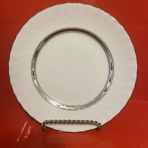 Wentworth Fine China Royalty Salad Plate - Picture 1 of 3