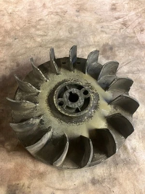 Volant magnétique Moteur Bernard W18 - Photo 1/4