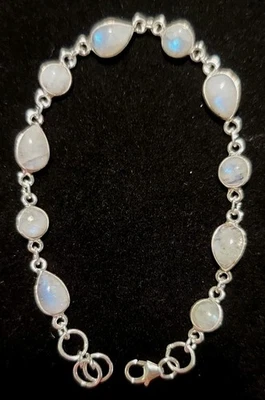 Nuevo Brazalete de Plata de Ley y Cabujón Natural Ovalado Piedra Lunar Foto 1 de 4