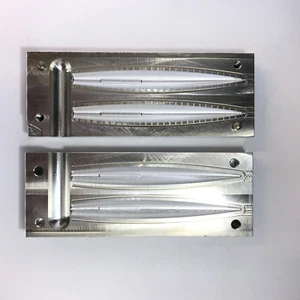 ALBIE SNAX STYLE ALUMINIUM MOLD MAKES TWO 5" x 13g FISHING LURES - Picture 1 of 4